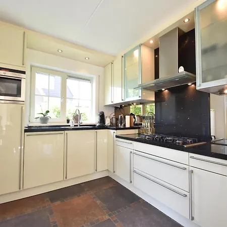 Robinie Holiday home