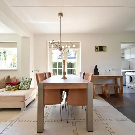 Robinie Holiday home