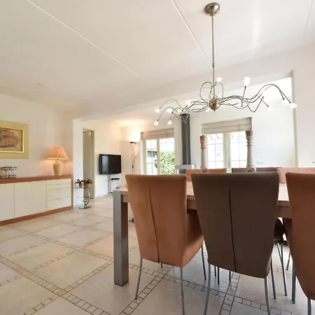 Robinie Holiday home