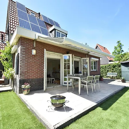 Robinie Feriehus Oude-Tonge